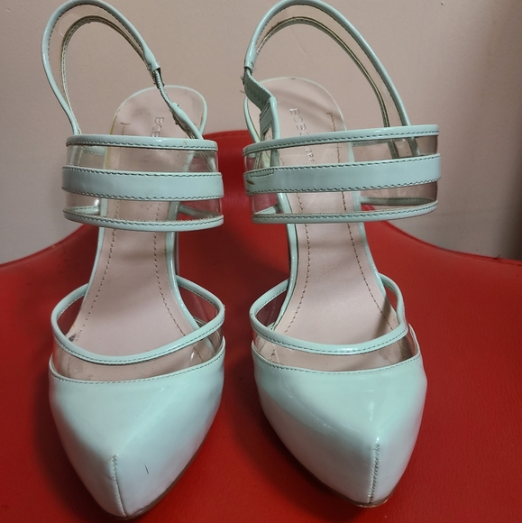 Shoes - Picture 4 of 4